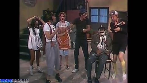 Chaves - 1° Temporada Episodio 11 - Marteladas / Zarabatana Chumbinhos