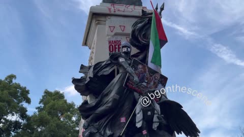 Pro-Hamas Rioters Desecrate Monuments Outside White House