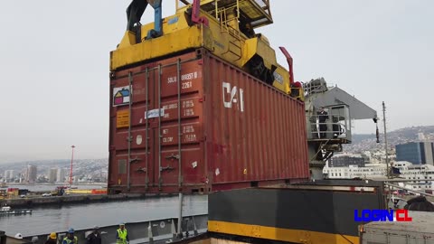 Buque de transporte “Aquiles” zarpará de Valparaíso hacia Rapa Nui