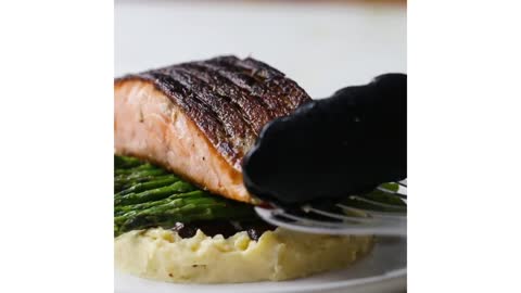 CRISPY SKIN SALMON