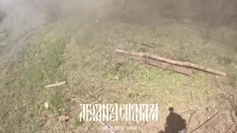 A Russian soldier narrowly escapes death while attempting to shoot down a Ukrainian FPV drone