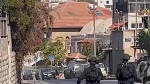 ►🚨 Al-Aqsa Mosque Blocked: IOF attacks worshipers attempting Friday prayers in AlQuds streets