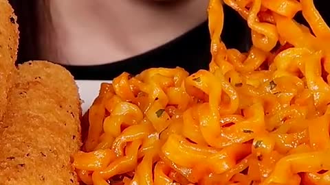 Carbo Fire Noodles, Giant Cheese Sticks #zoeyasmr #zoeymukbang #bigbites #mukbang #asmr #food #먹방 #틱
