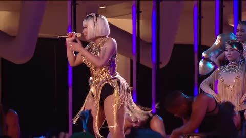 Nicki Minaj Performs “Majesty,” “Barbie Dreams,” “Ganja Burn,” “FeFe” - MTV VMAs - Live Performance