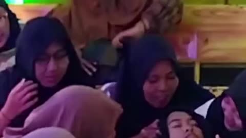 Video Lucu ketika Naik kora - kora di Pasar Malam