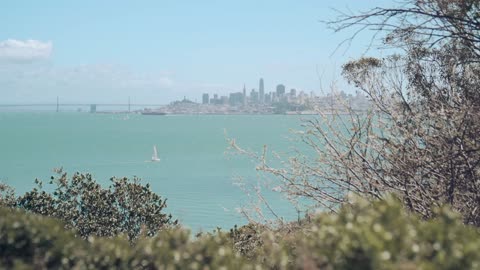 Dodge Ram Cummins explores the Golden Gate [4K]