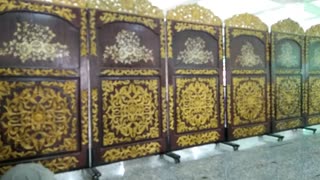Dr UKiran gold in Agung mosque