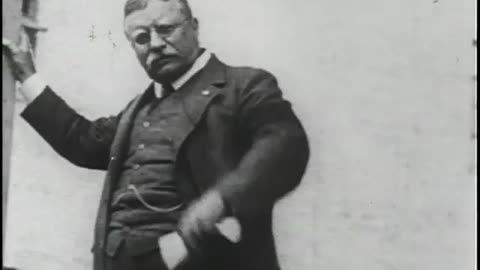Theodore Roosevelt Speaking in St. Paul, Minnesota (1918 Original Black & White Film)