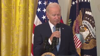 Biden Looks Lost as His Brain Randomly BREAKS While Speaking