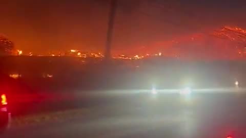 20 Texas wildfires "just happened" last night 🤷🏻‍♂