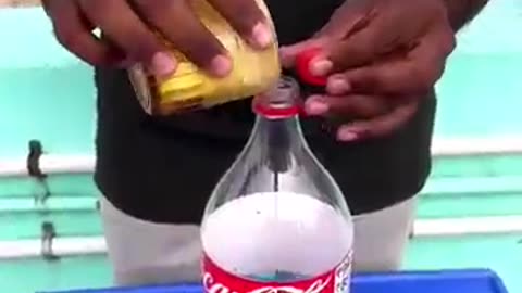 #trending. Coca cola bomb 💣 experiment