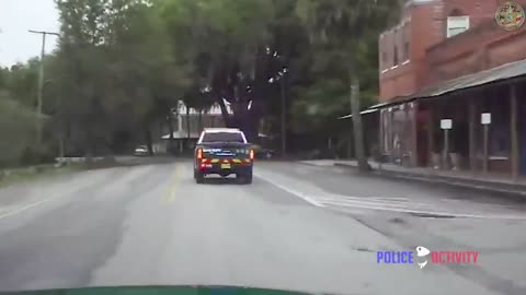 Intense High Speed Chase Ends in Pit Maneuver