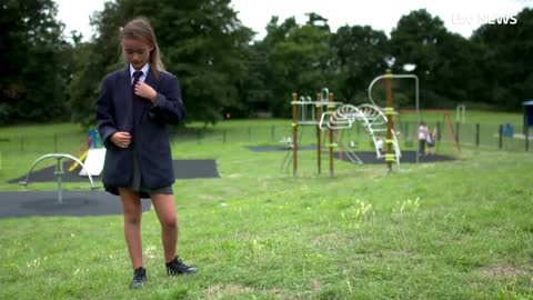 Schools in the UK. Schools in Britain. A1-A2 ESL video