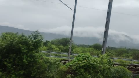 Gujarat to Mumbai by train 😎