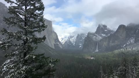 Half Dome, El Capitan and Tunnel View in Yosemite National Park