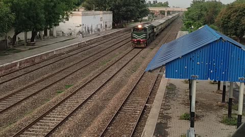Pakistan fastest railway train system