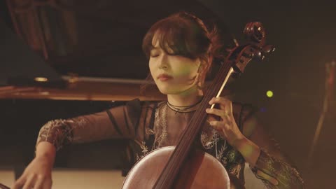 Asian Beauty Cello 28