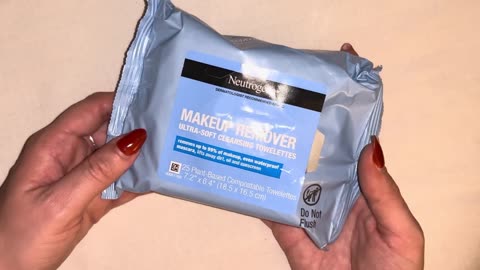 Neutrogena Cleansing Fragrance Free Makeup Wipes Honest Review