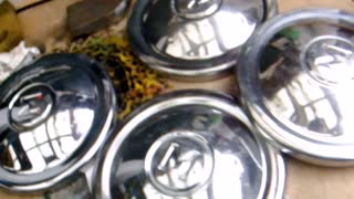 Restored Morris Hubcaps