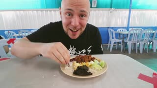 KUALA LUMPUR / MALAYSIA nasi lemak the best food ever