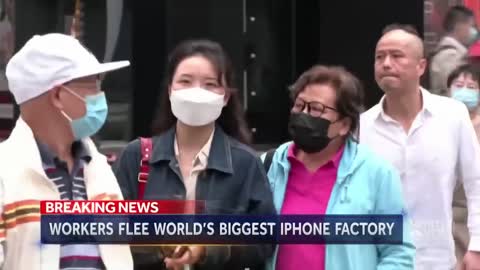 Workers Flee From World’s Largest iPhone Factory