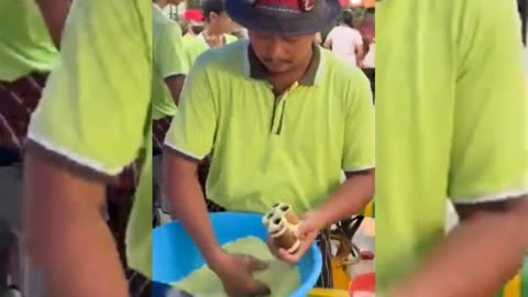 Fast Worker! Popular Malaysian Chicken Roti