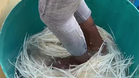 THIS IS HOW THEY MAKE SHUTTLECOCK..🫣😲😲
