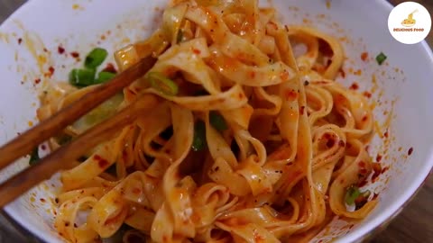 Easy asian rice noodles salad | spicy noodle salad