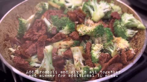 HOMEMADE ASIAN STIR FRY BEEF AND BROCCOLI