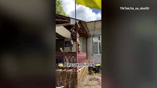 Video said to show Ukraine troops in Kherson area