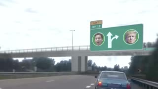 Trump vs Ron Freeway sign