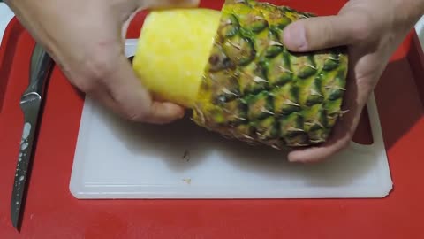 How To Cut And Serve Pineapple