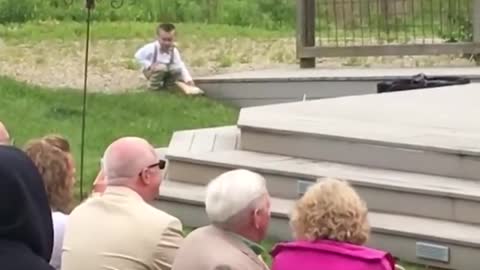 Kids add some comedy to a wedding!