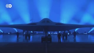 US unveils new stealth bomber amid tensions with Russia & China