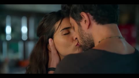 Another Self Kiss Scenes — Ada and Toprak (Tuba Buyukustun and Murat Boz)