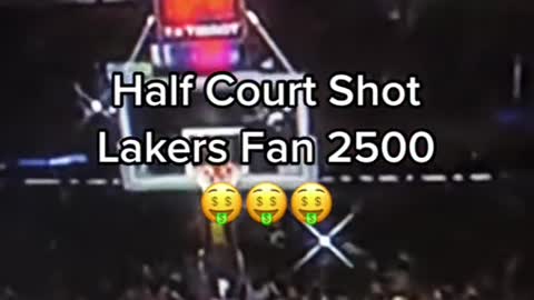 back to back days Lakers fan receives $25,000 for making a half court shot