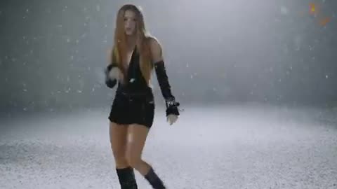 KAROL G, Shakira - TQG (Official Video) Escucha / Stream “MSB” en tu plataforma favorita