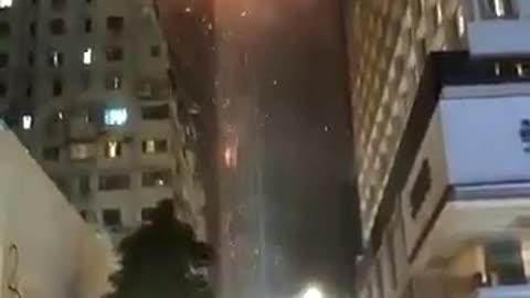 🚨BREAKING: Massive fire hits Hong Kong high-rise construction site