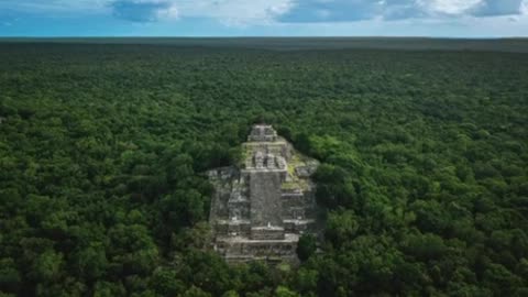 THE MAYAN PYRAMID COMPLEX OF MIRADOR RESUSCITATED FROM A NEAR DEATH EXPERIENCE