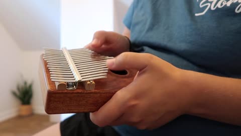 5 minutes of playing the Kalimba | An instrument anyone can play | Soothing sounds | Lydia Walker