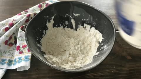 Easy 3 Ingredient Self-Rising Flour Biscuits (American Style Biscuits)