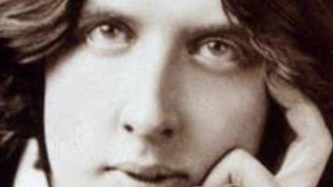 I Never Forget A Face. Oscar Wilde Funny Witty Life Quotes.