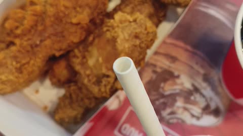 KFC | Crispy chicken | Peri peri chicken leg fish | Coco cola