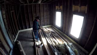 Renovating a Really Old House Ep.3