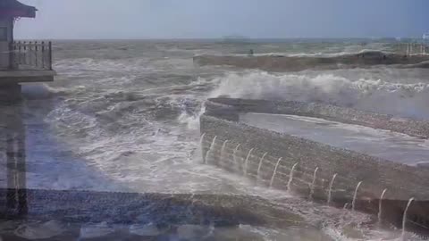 Brighton Beach Waves