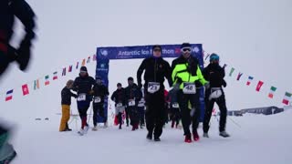 Hardy runners brave freezing temperatures for Antarctic ice marathon