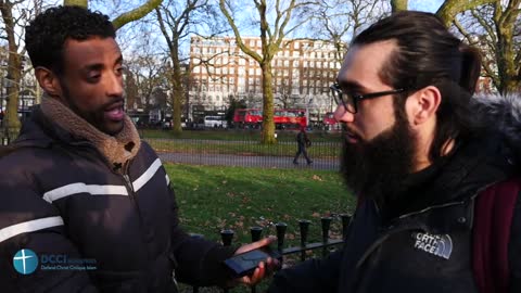 Muslim brings more ahadith on praying to Muhammad! DCCI Speakers Corner