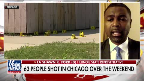 Chicago Deploys 600 Officers To Neighborhoods Wracked By Shootings