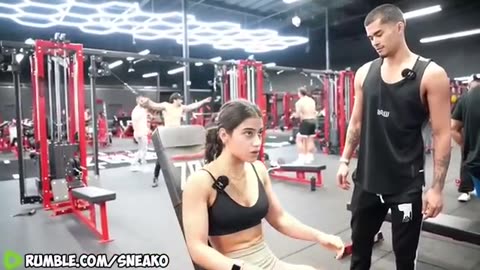 SNEAKO_Sara Saffari Gym Date