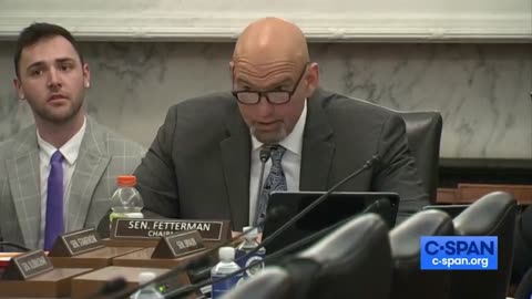 Audience Stunned Into Silence as Fetterman Attempts to Lead Senate Hearing